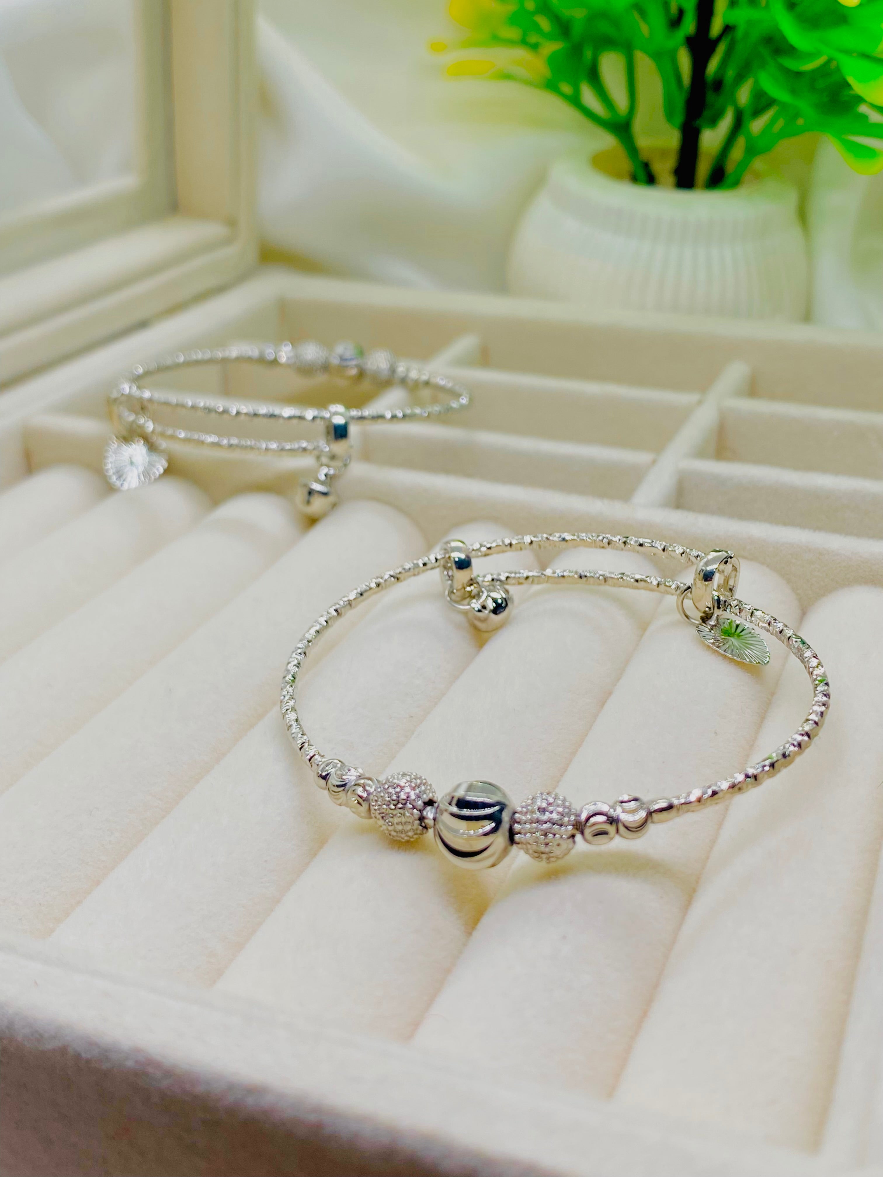 Elegant Silver Charm Bangles – Delicate and Stylish