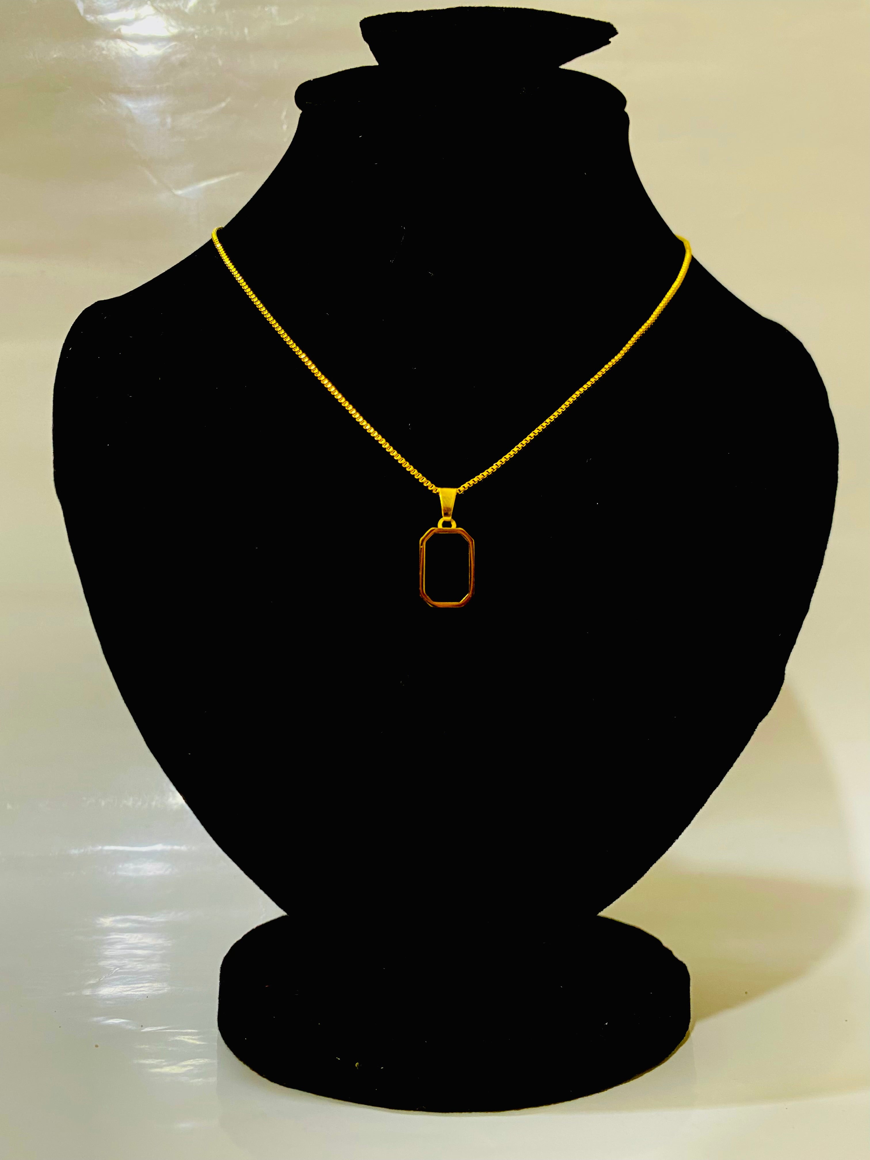 Elegant Gold Rectangle Pendant Necklace