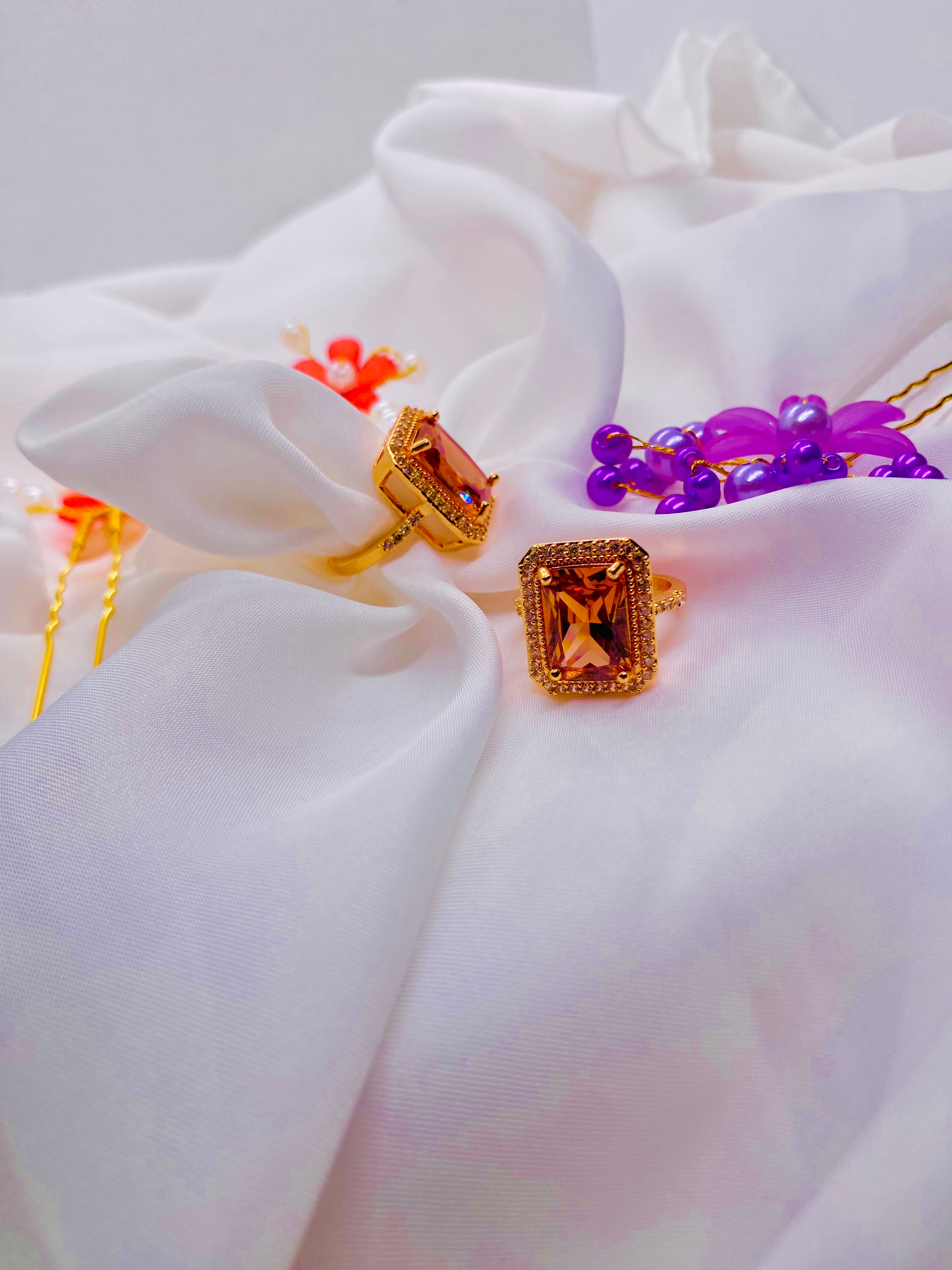 Royal Amber Glow – Gold-Plated Statement Rings