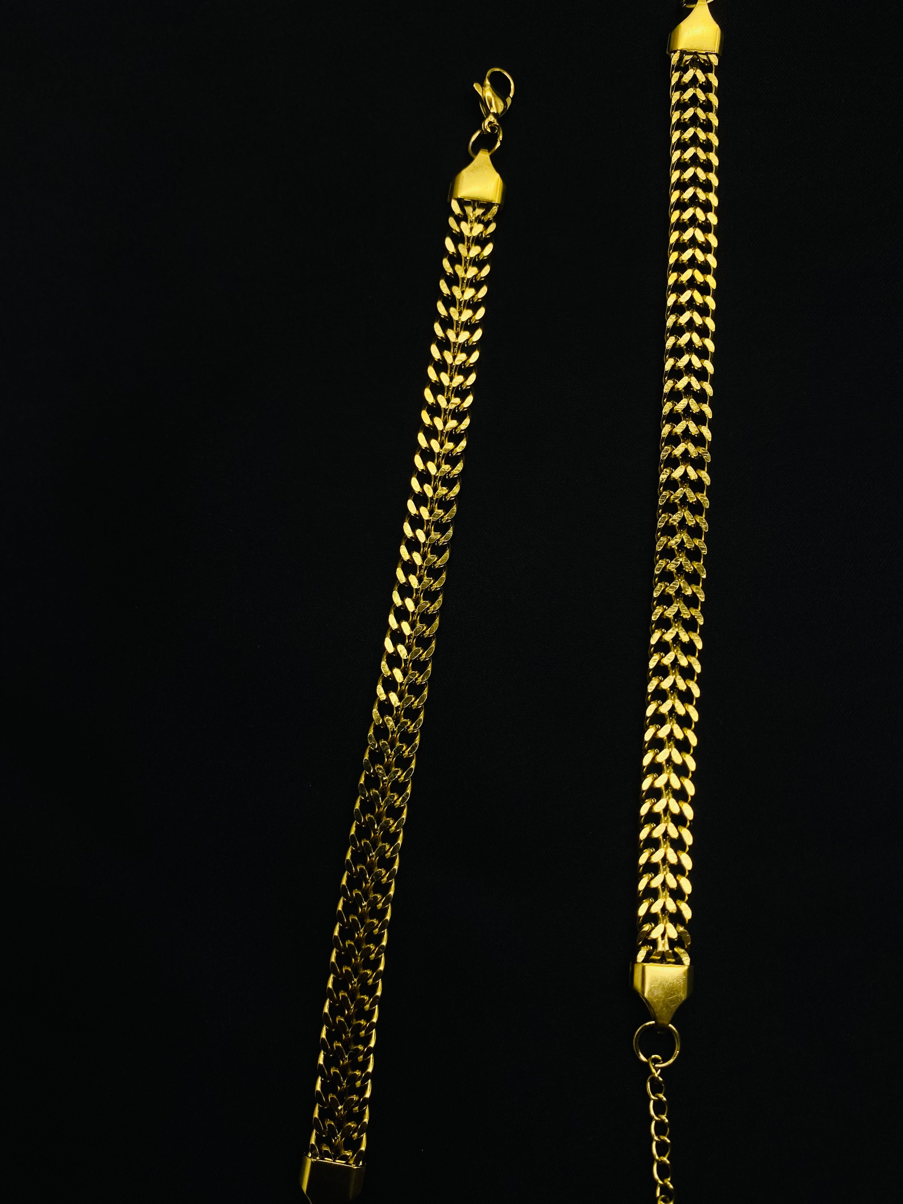 Bold Gold-Plated Cuban Chain Bracelets