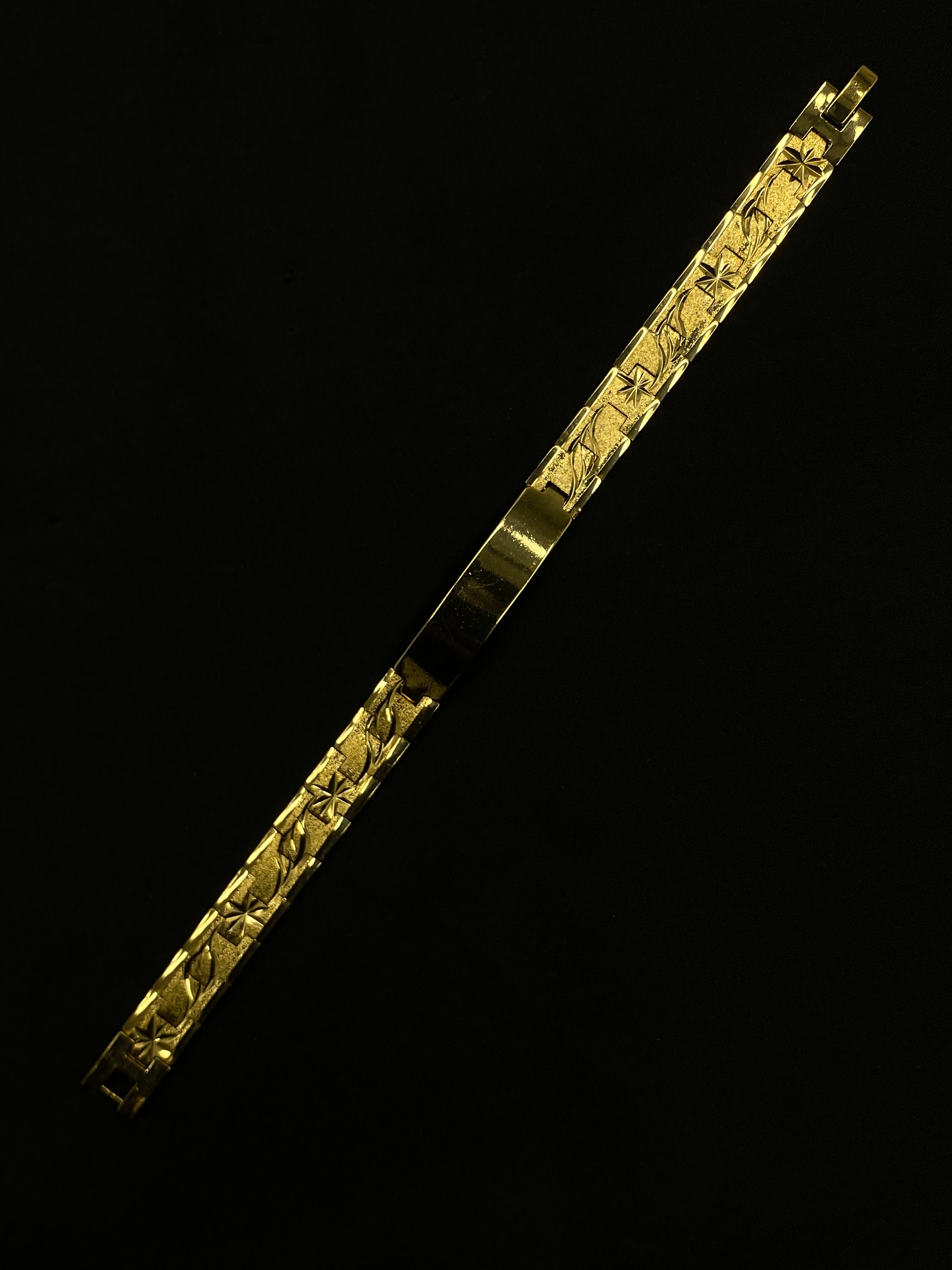 Men’s Gold Plated ID Bracelet – Stylish Textured Link Design for Daily Wear