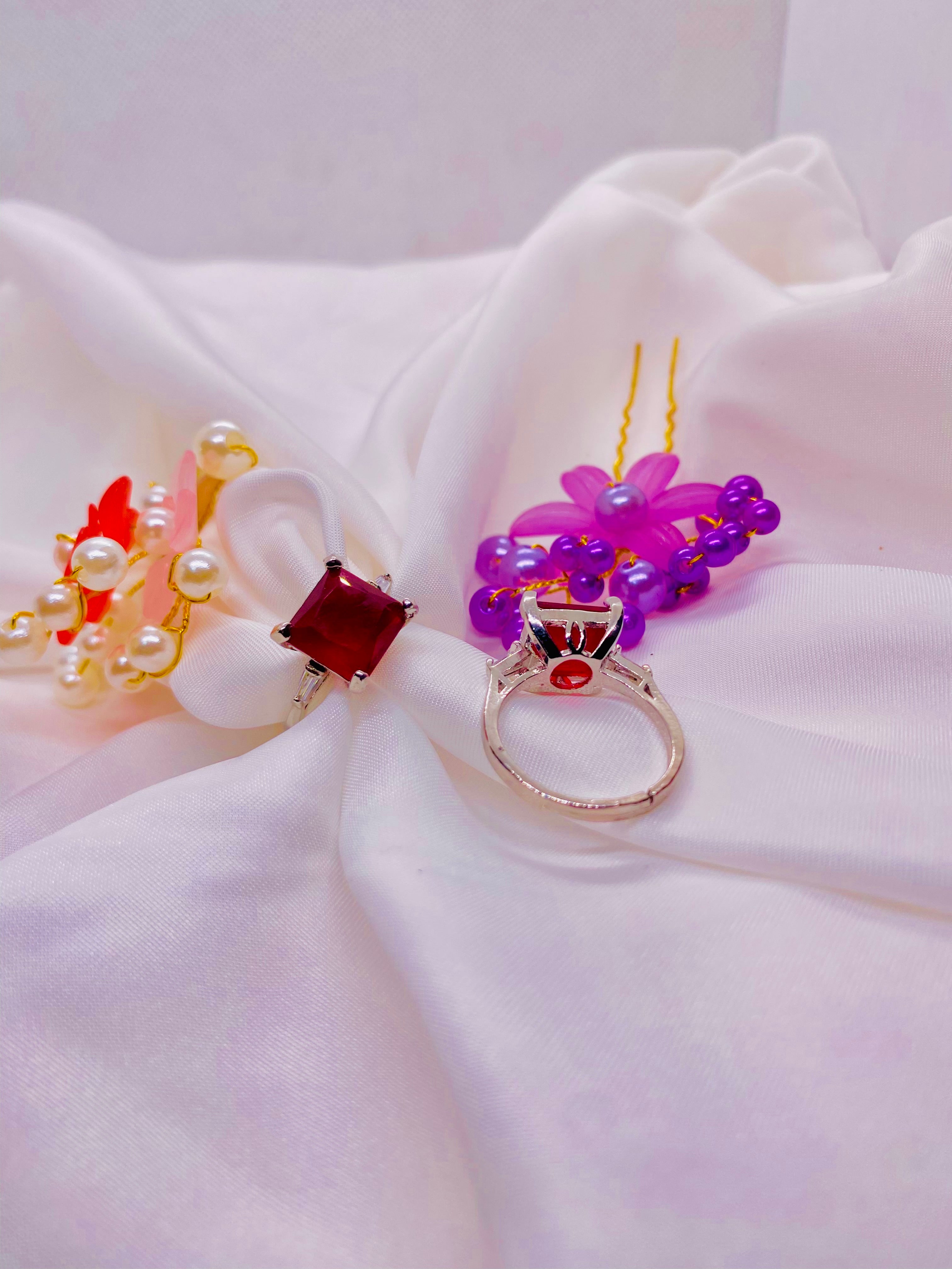 Crimson Charm – Red Gemstone Elegance Ring