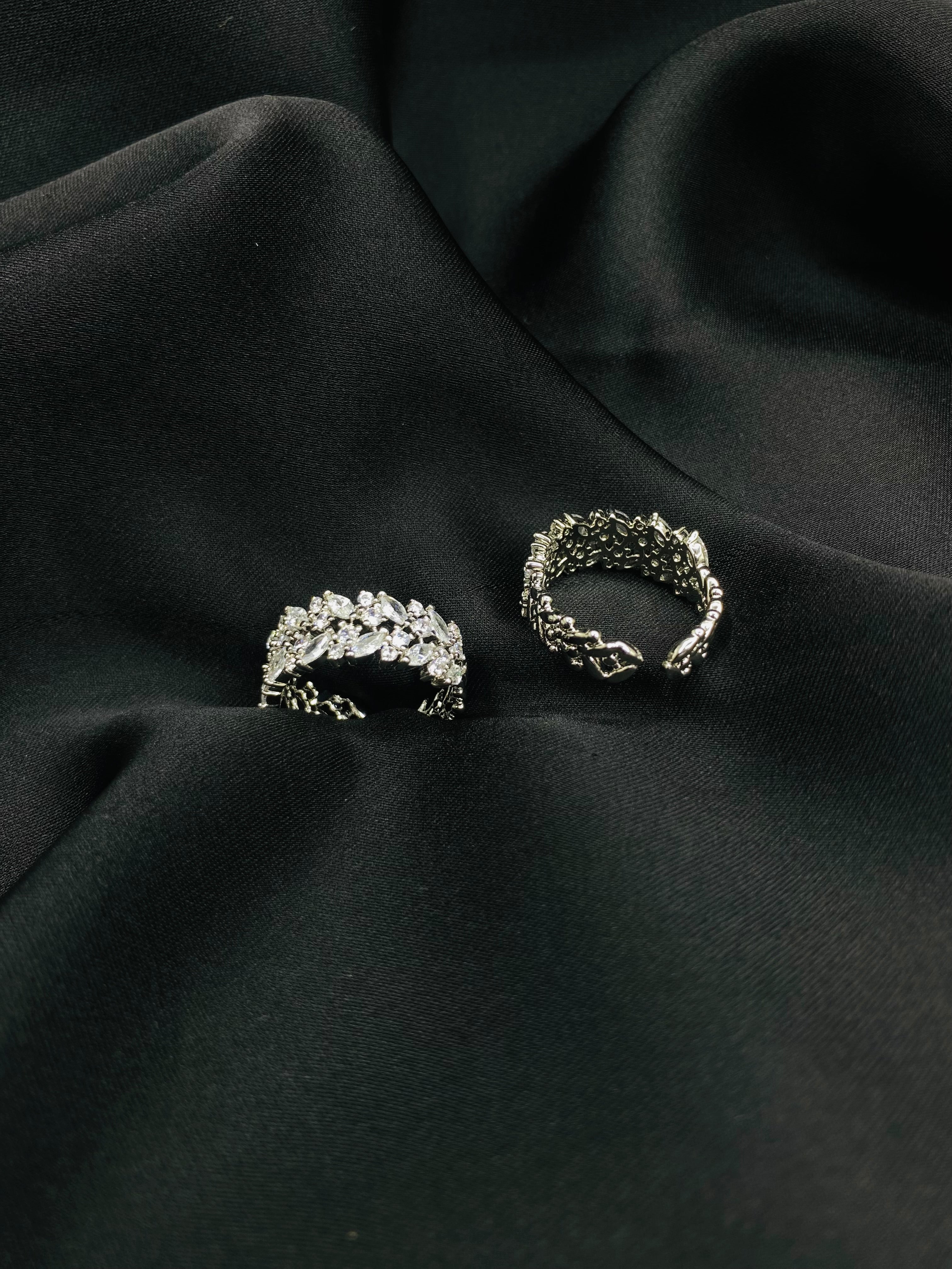 Elegant Crystal-Encrusted Adjustable Ring