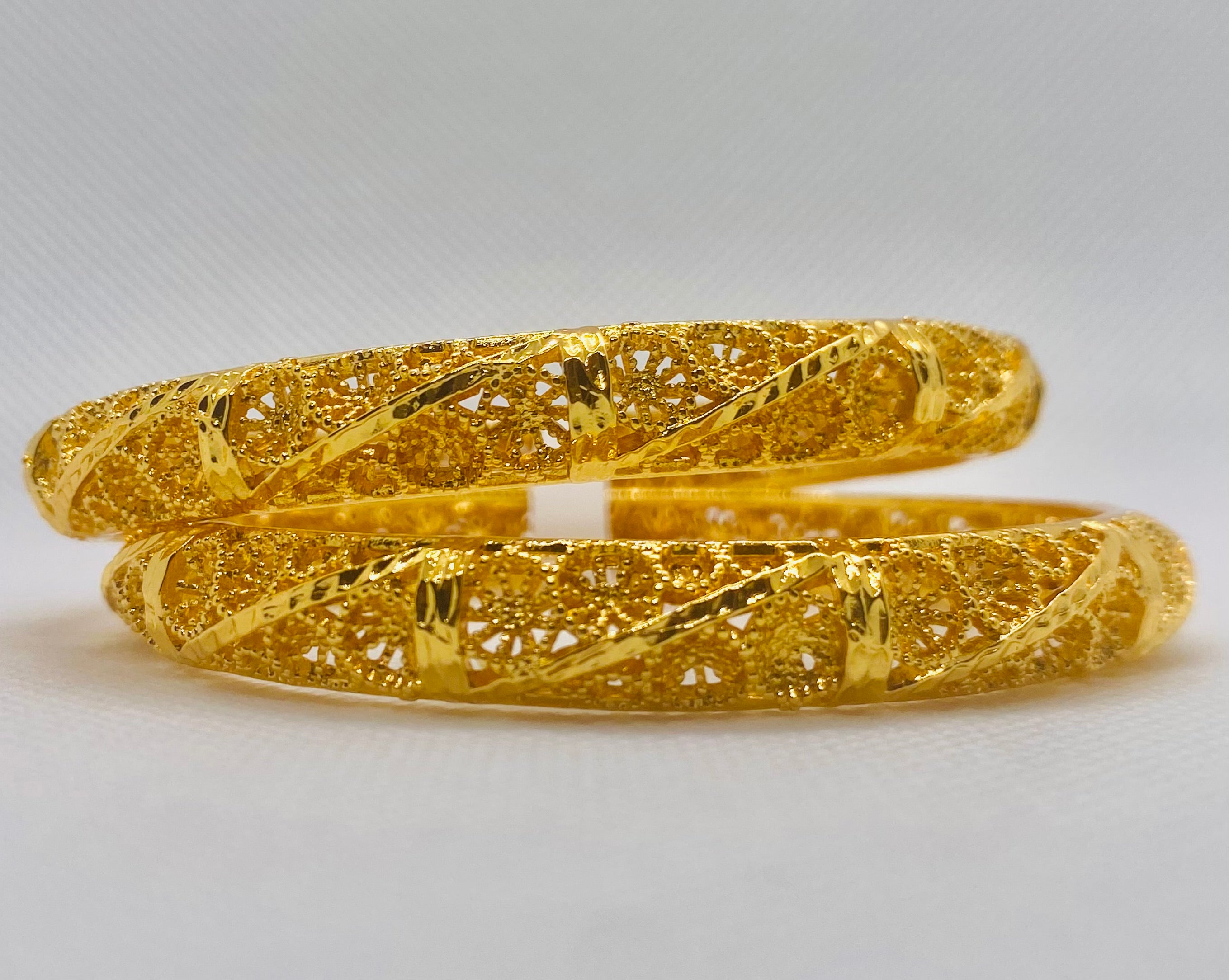 Exquisite 22K Gold Filigree Bangles – Elegant & Timeless Jewelry