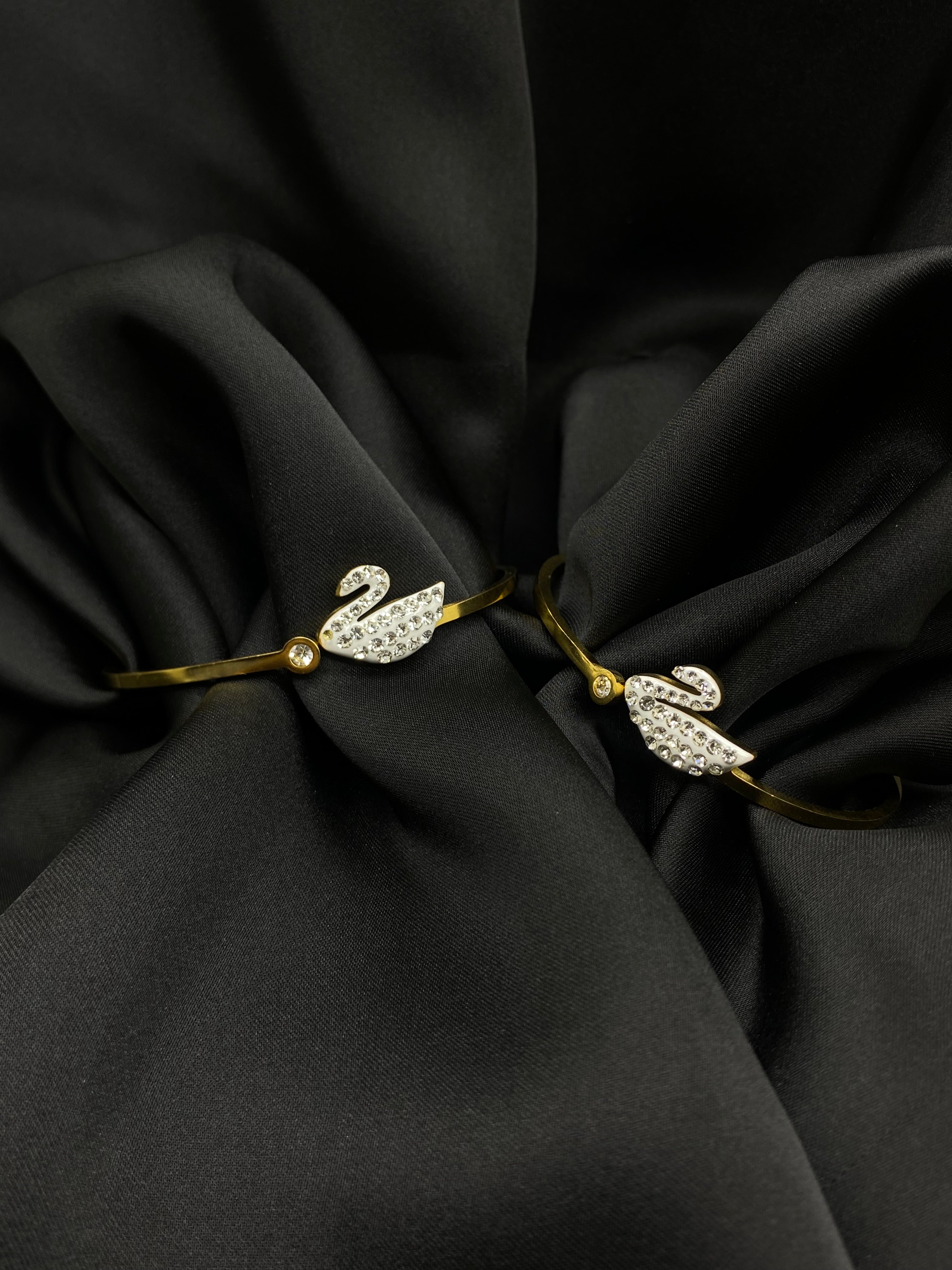 Graceful White Swan Gold-Plated Bracelet