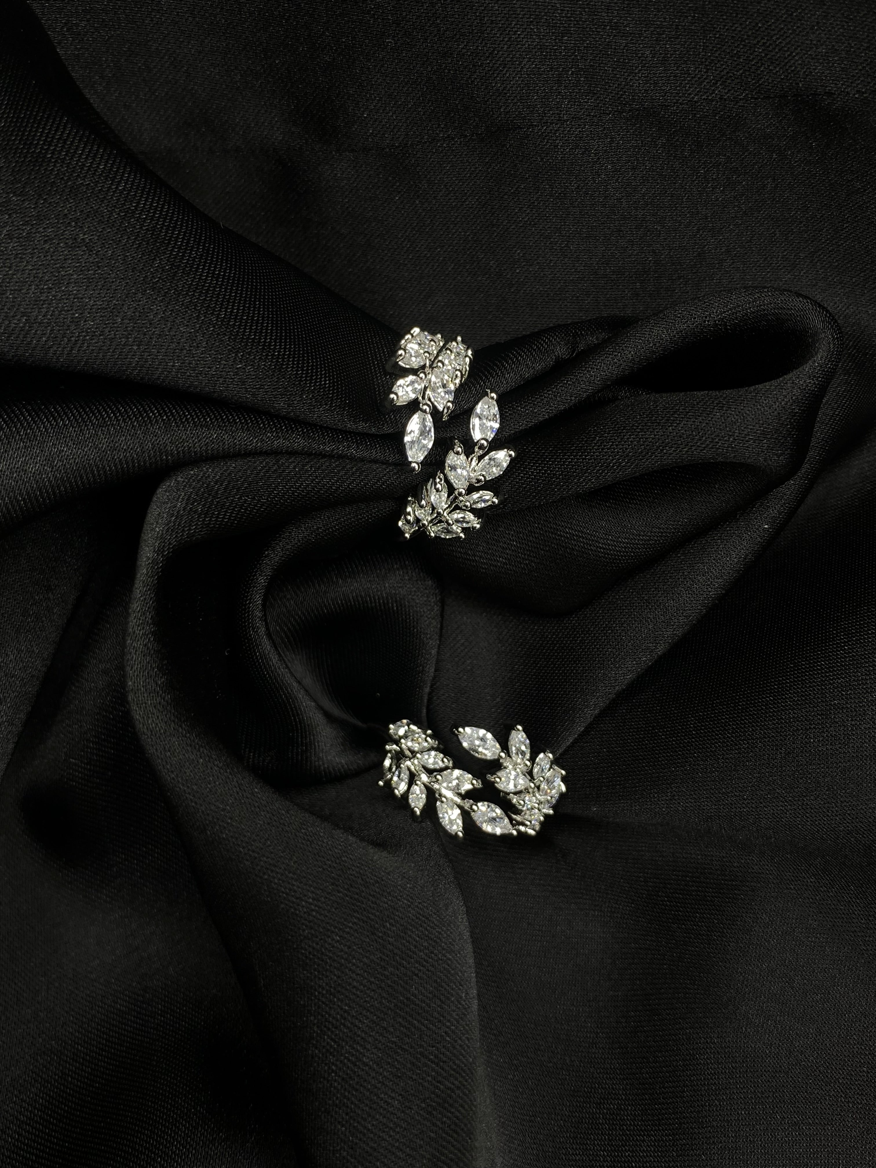 Leaf-Inspired Diamond Ring