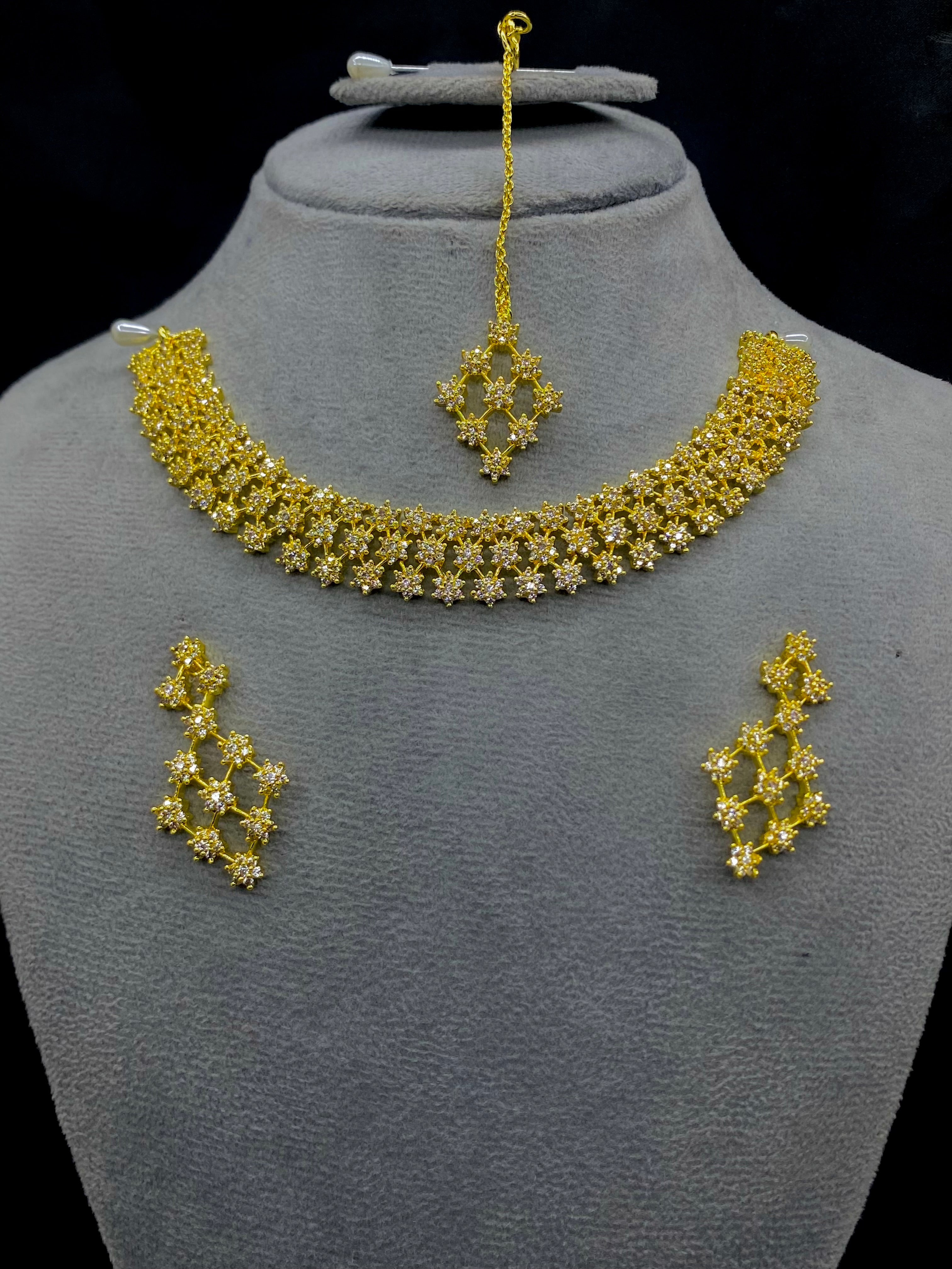 ✨ Zarreen Set (زرّین سیٹ)