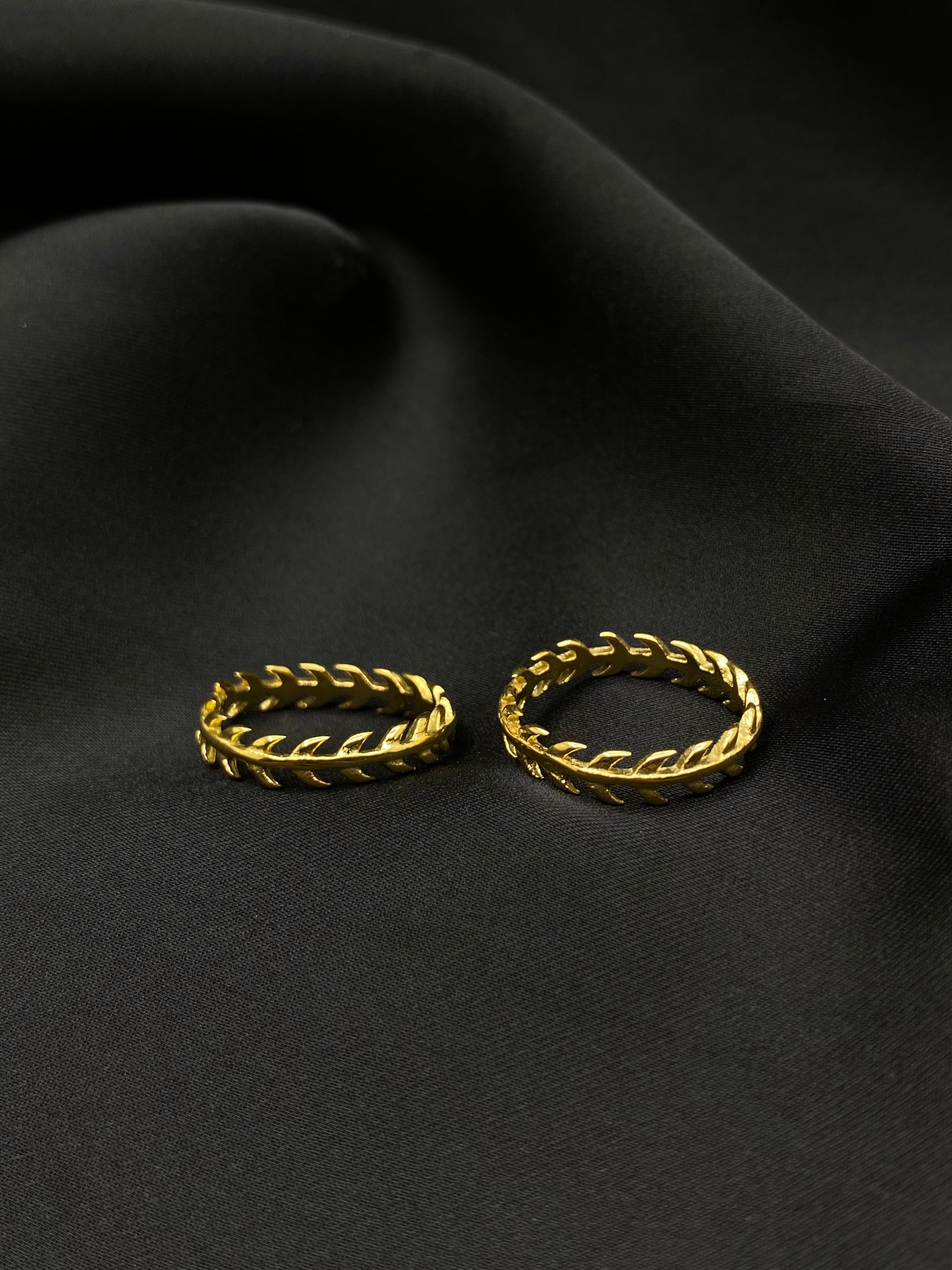 Laurel Leaf Gold Ring