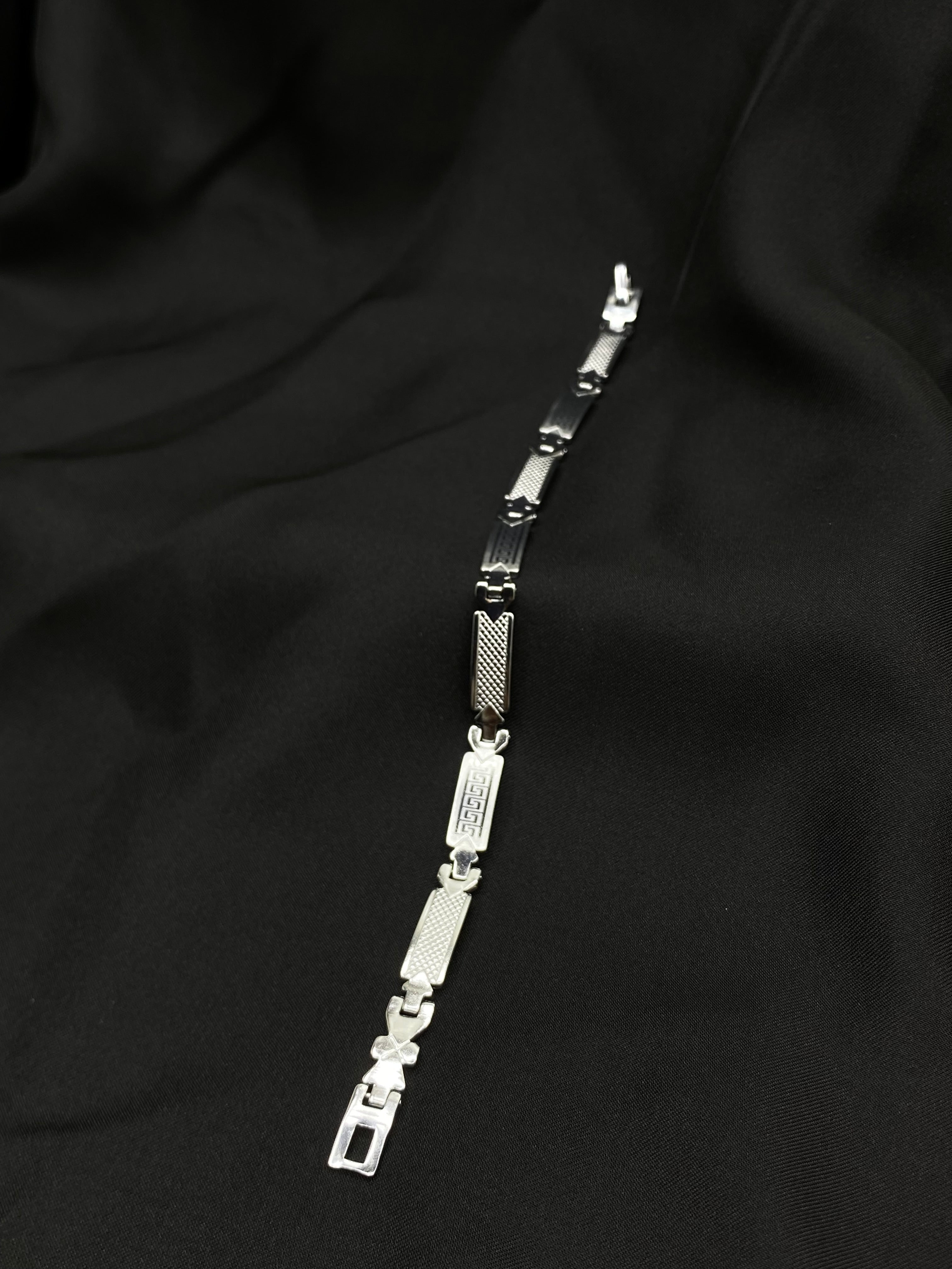 Elegant Stainless Steel Link Bracelet