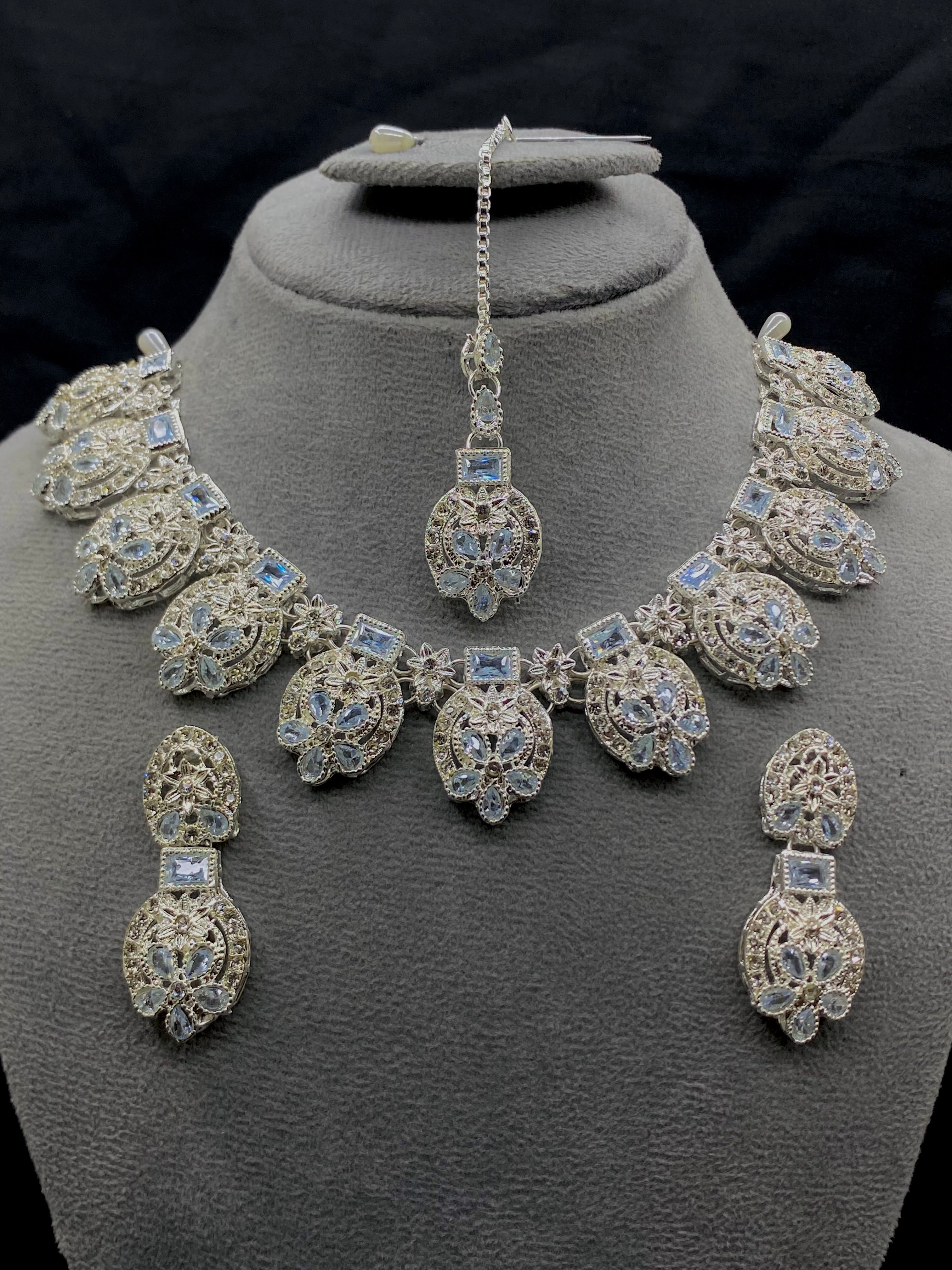 ✨ Blue Noor Set (نور)