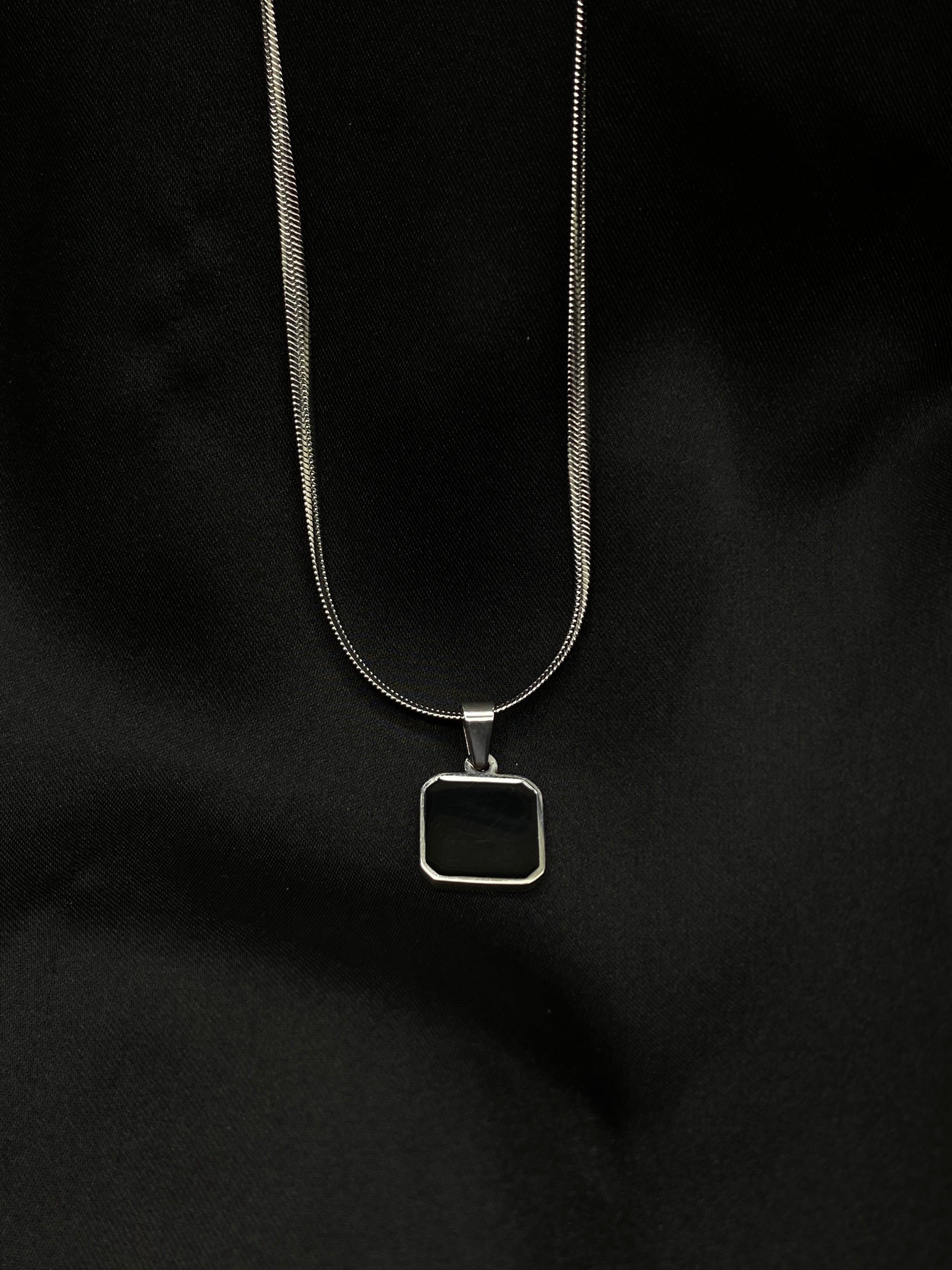 Sleek Silver Pendant Necklace