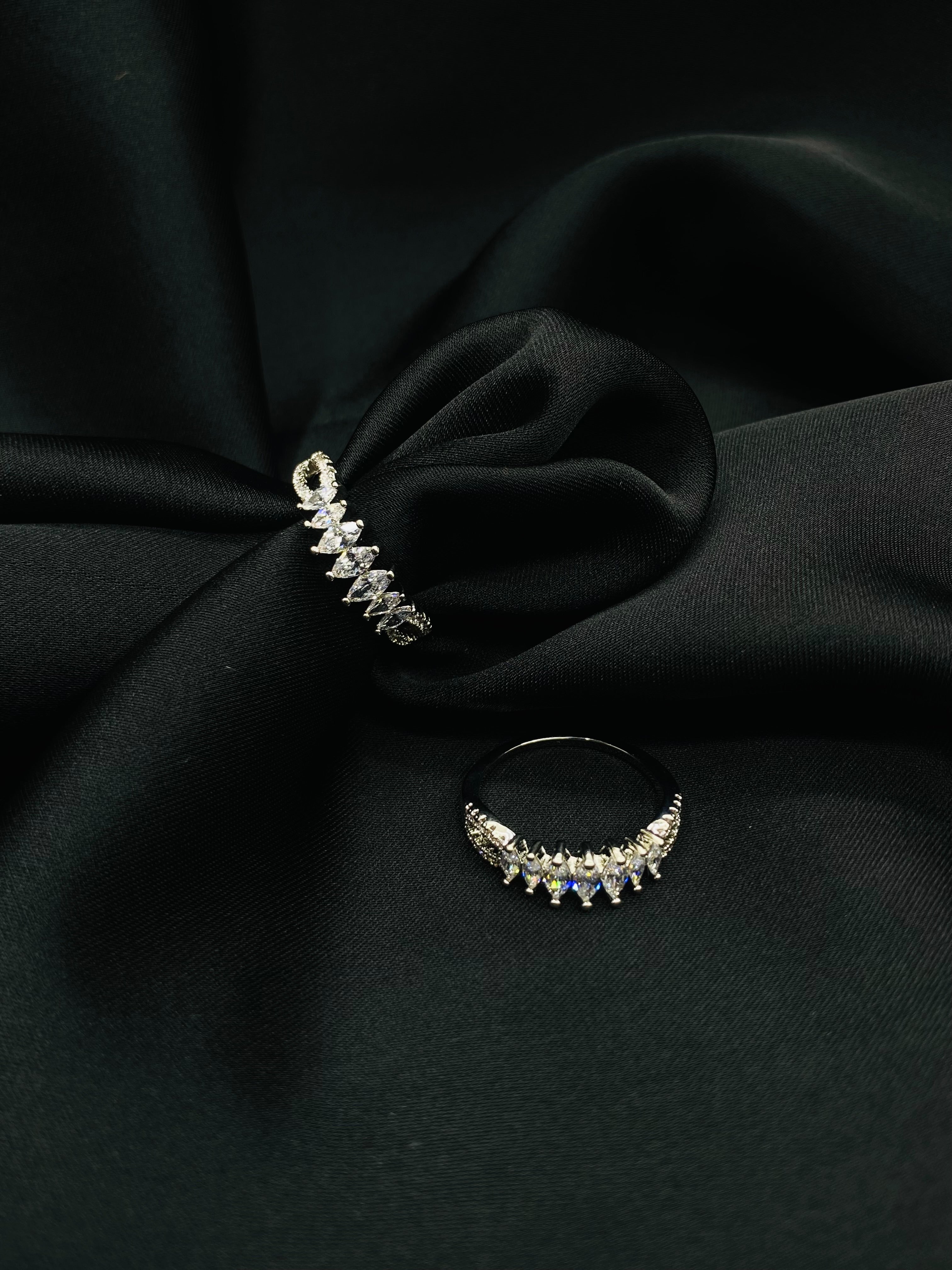 Elegant Zirconia Ring