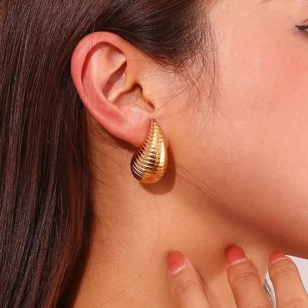 Sculpted Spiral Teardrop Gold Earrings