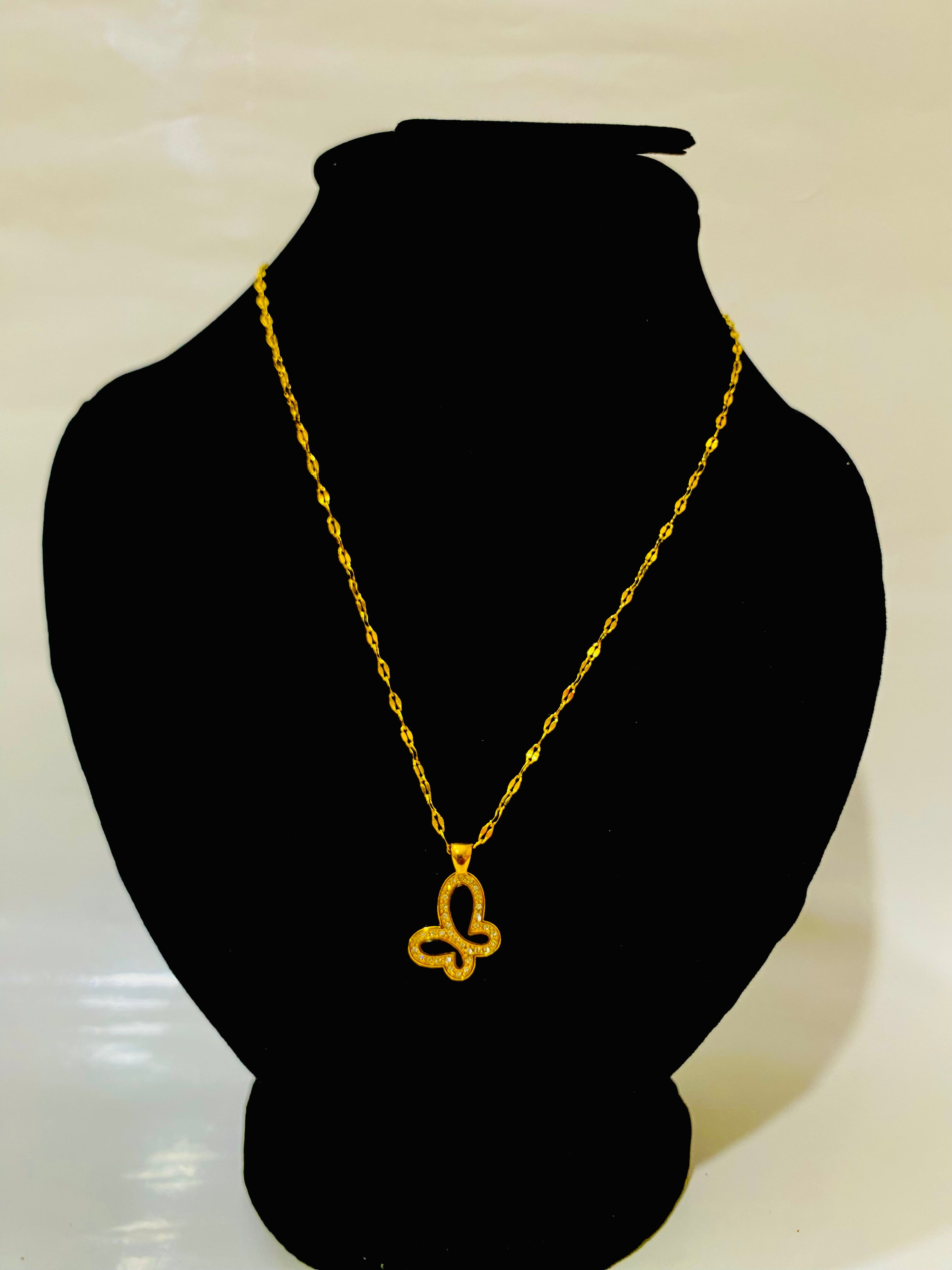 Golden Butterfly Elegance Pendant Necklace