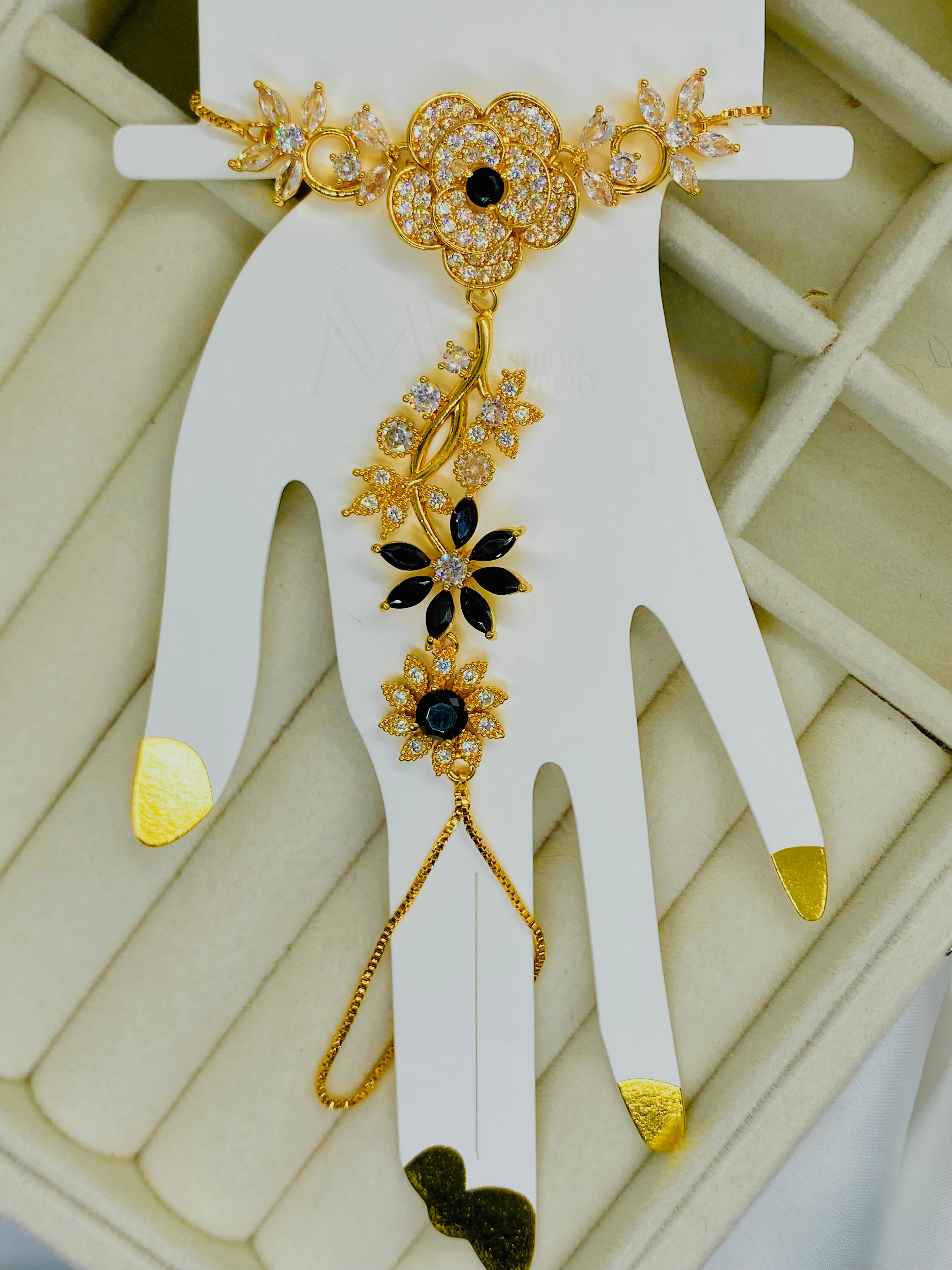 Royal Floral Gold-Plated Hand Harness Bracelet