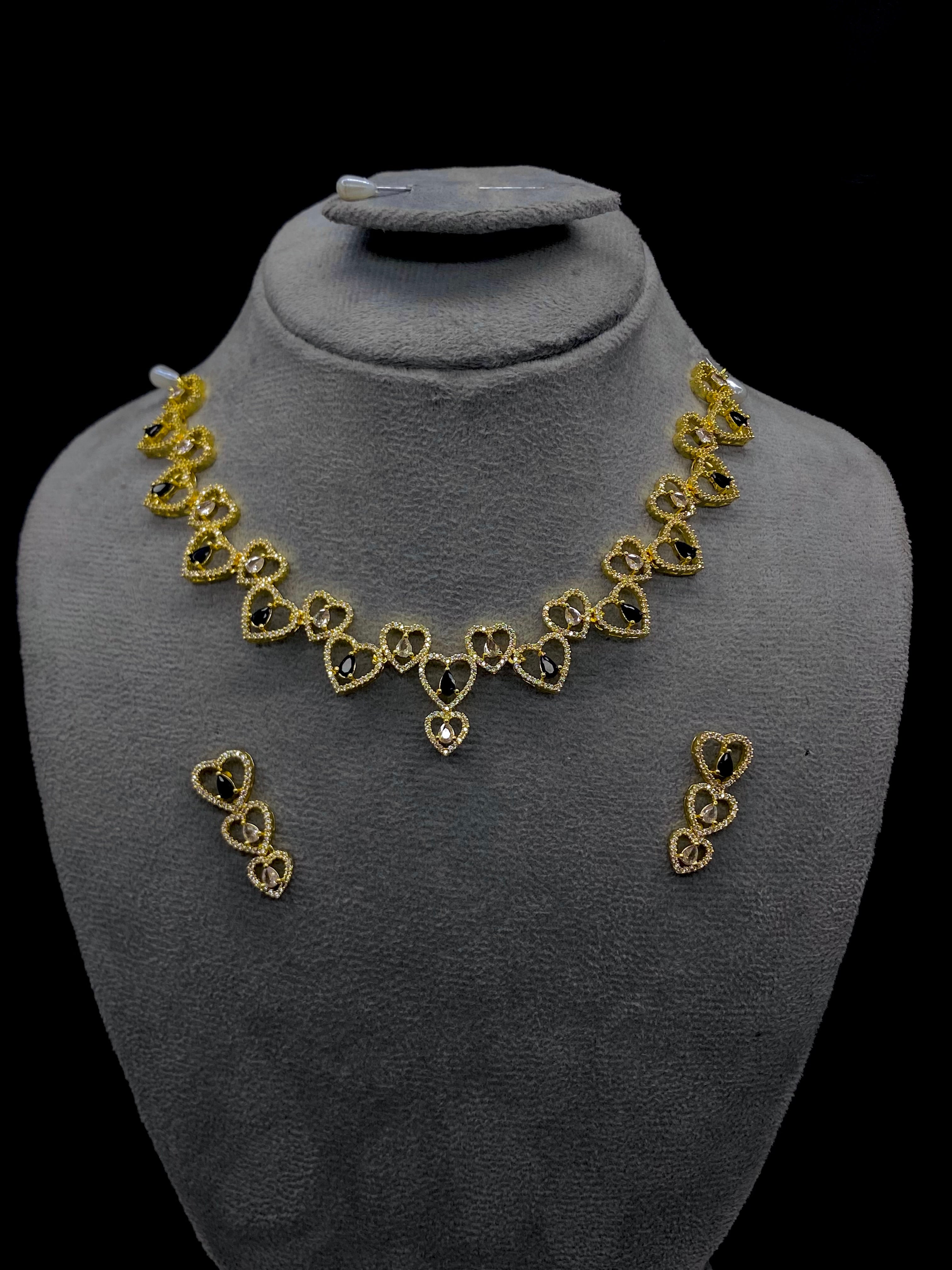 ✨ Dilara Necklace Set (دل آرا)