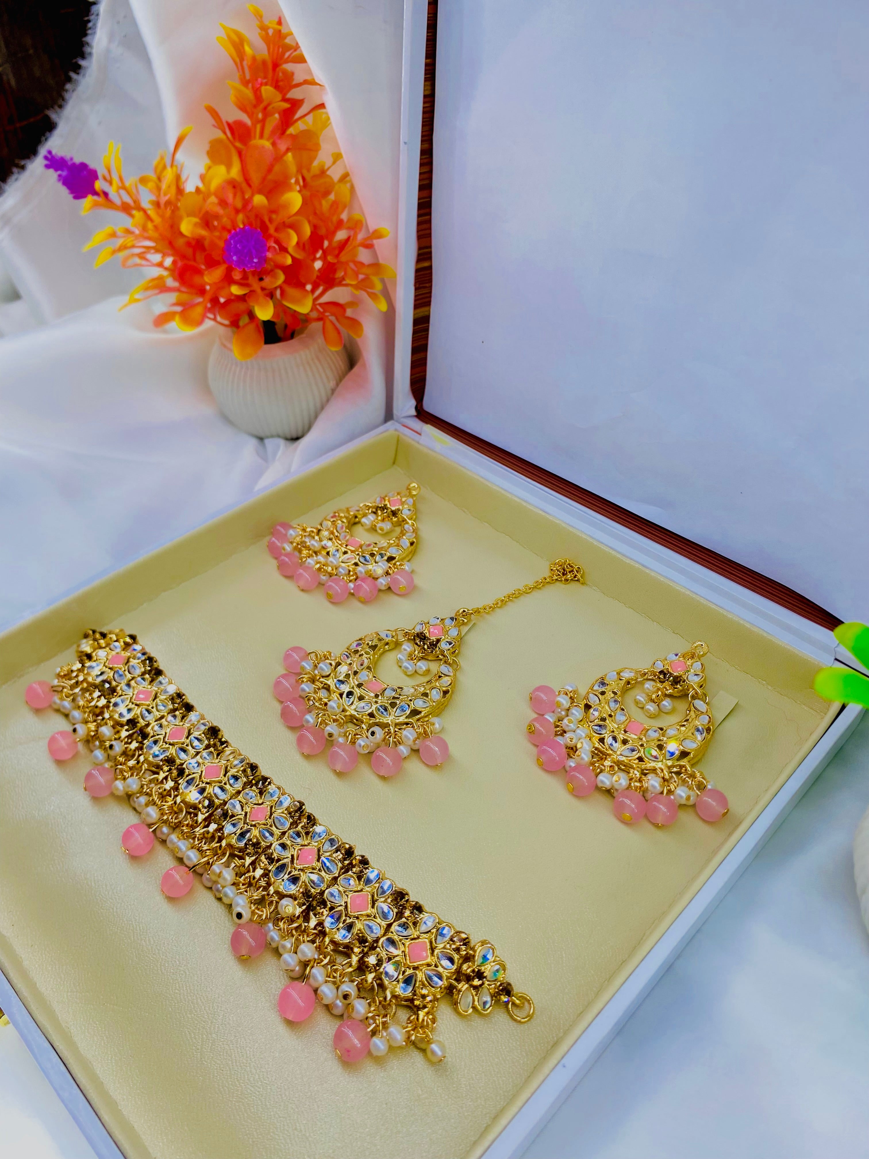Traditional Kundan Choker Set with Pink Beads and Maang Tikka