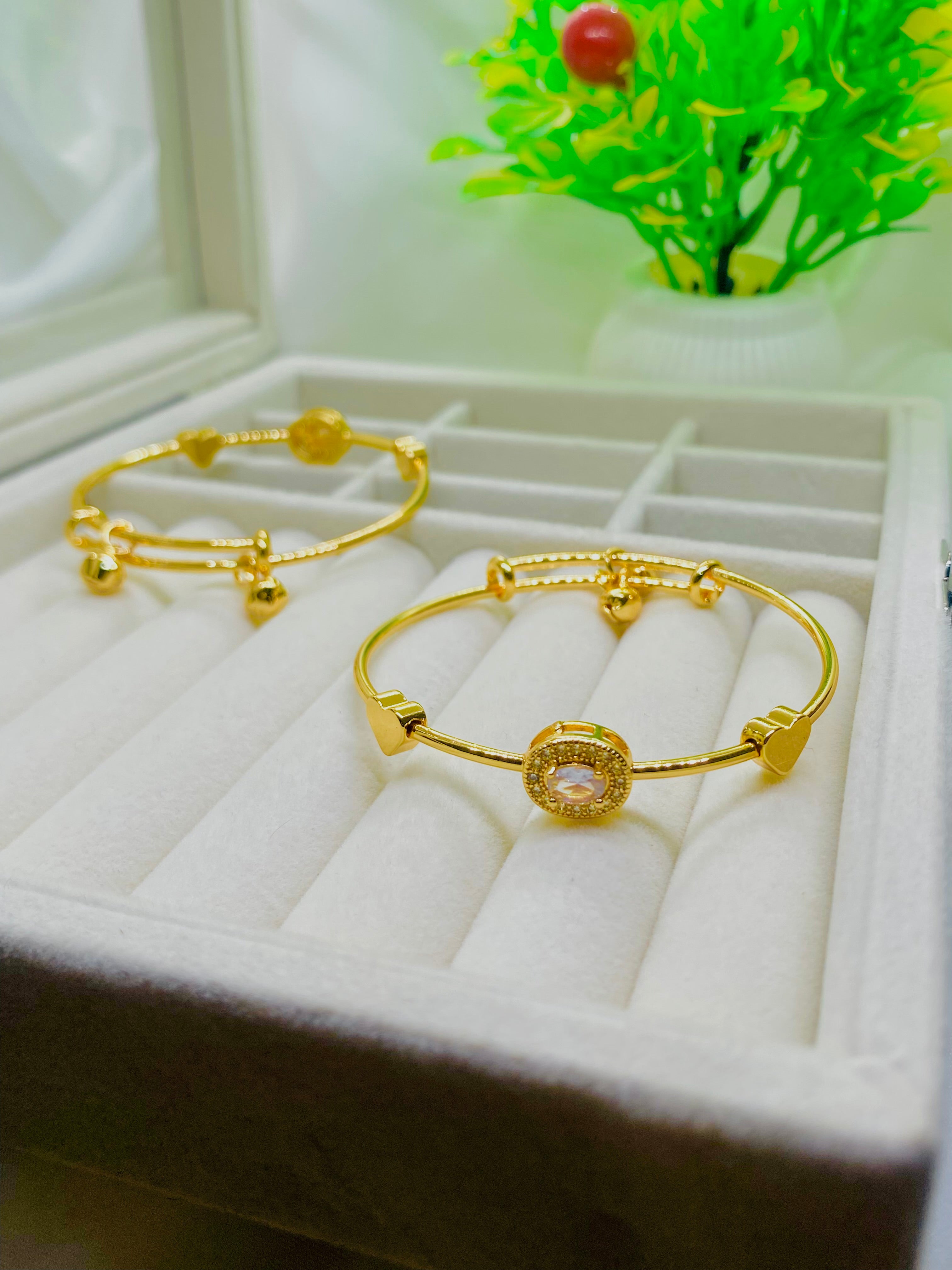 Starlit Hearts & Chime Gold Bangle Duo