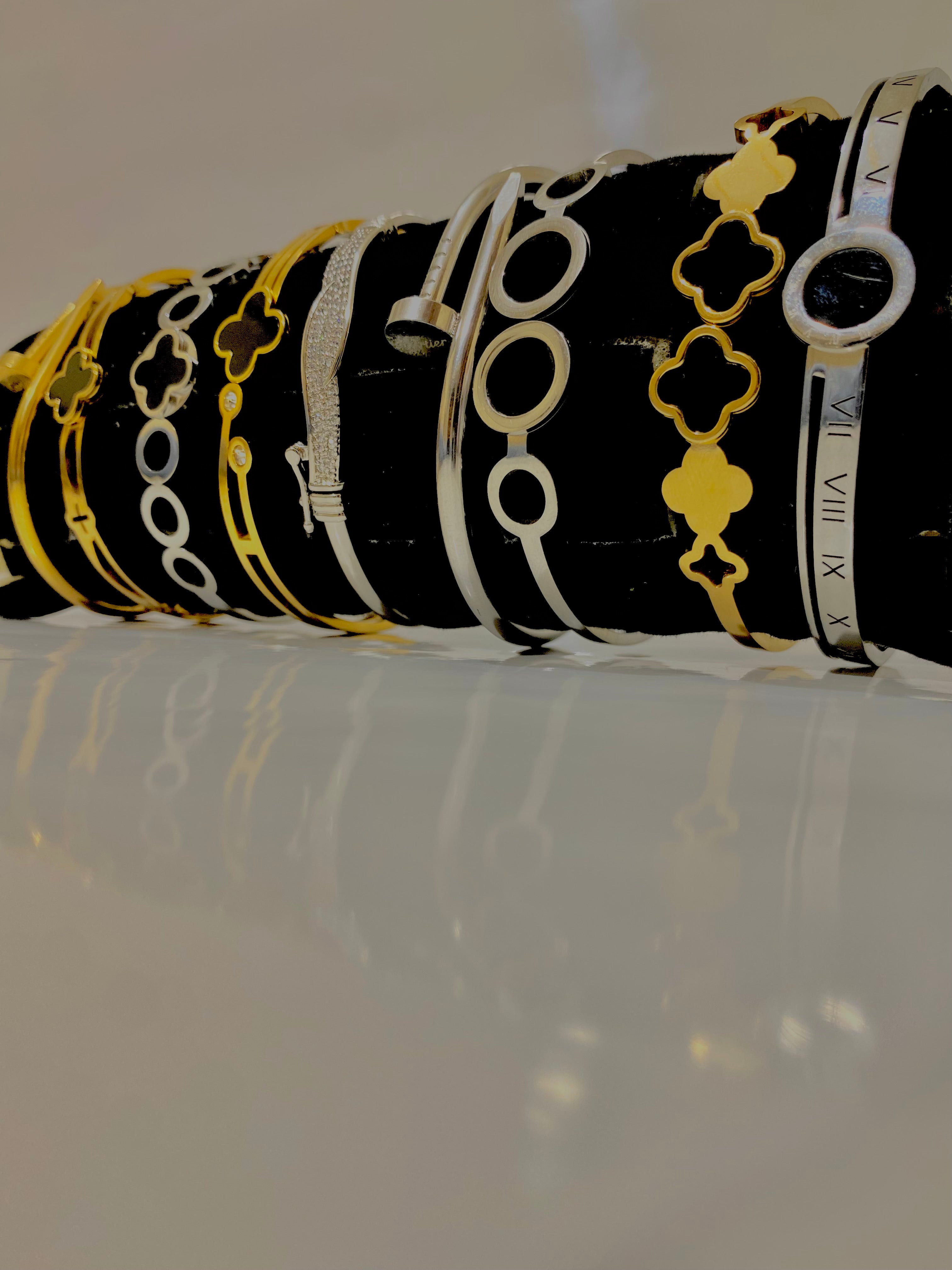 Elegant Gold & Silver Bracelets Collection