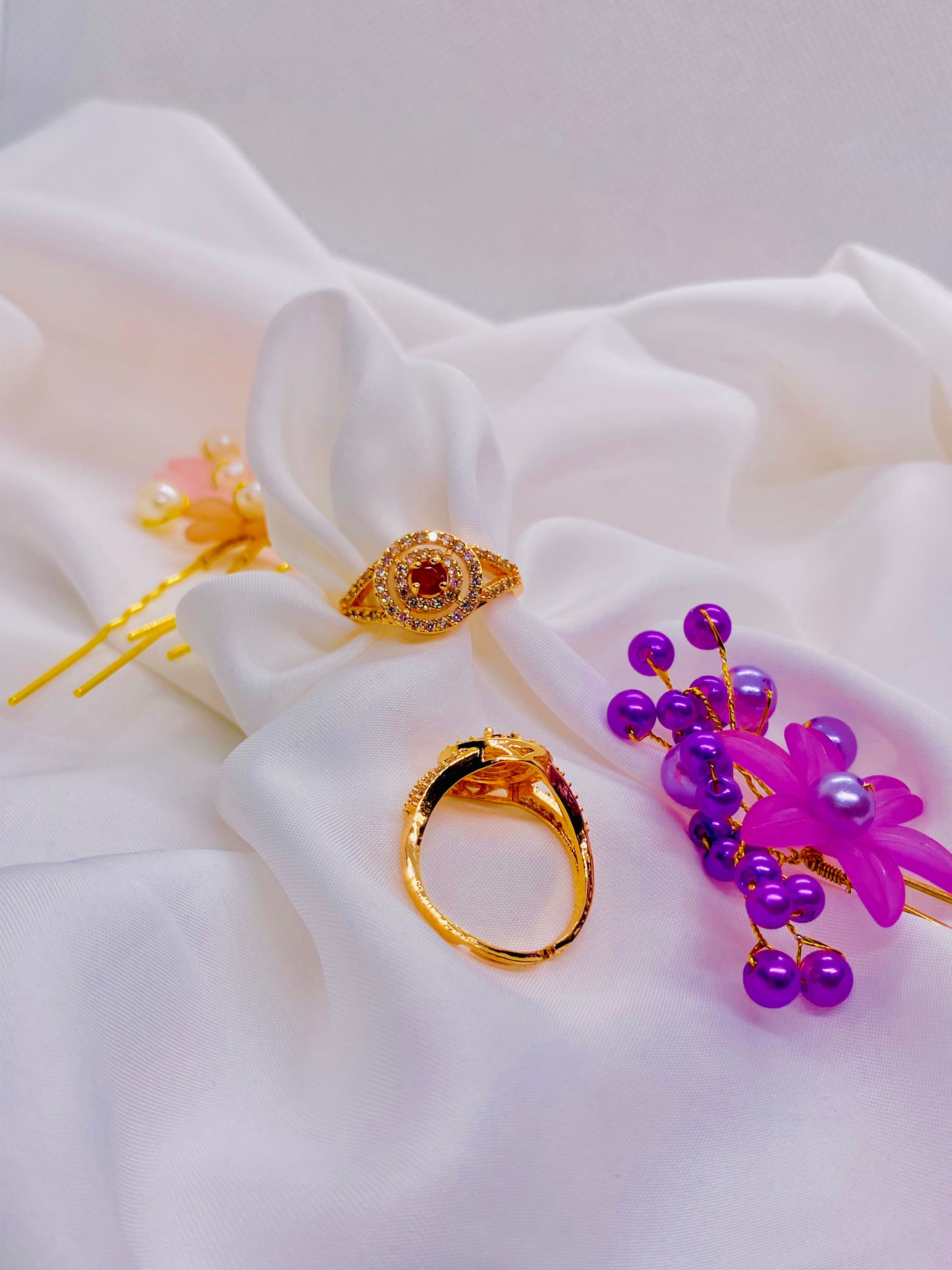Royal Radiance: Ruby Halo Gold Ring